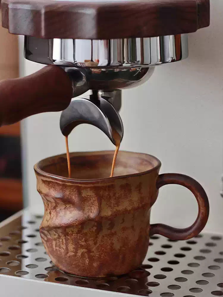 ヴィンテージハンドメイド不規則形状セラミックマグカップ 20 - Morning Tea Coffee のレビューと価格